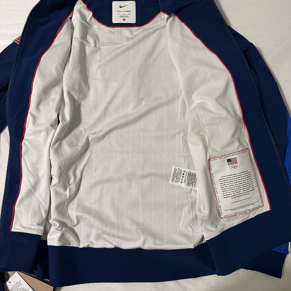 NIKE Team USA Women’s Jacket Blue - Picture 14 of 14